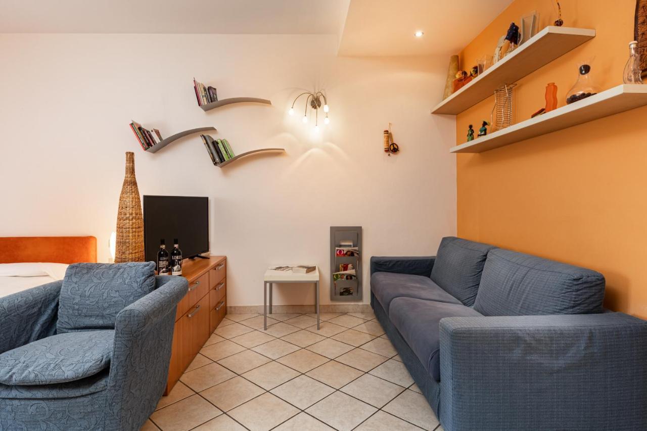 Casa Vacanze Alessandro 1 เกรเว อิน เคียนตี ภายนอก รูปภาพ